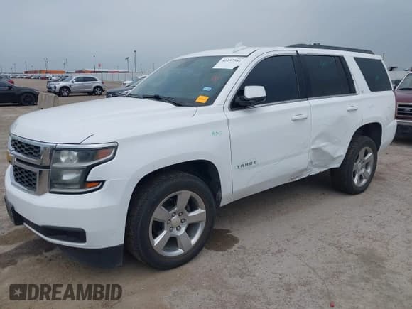✅ 2020 Chevrolet Tahoe LT • VIN: 1GNSCBKC4LR140921 • Lot: 42257562. Wystawiony na IAAI z przebiegiem 62 161 mil. Bezpłatny archiwum sprzedaży aukcyjnych z USA i szczegółowy raport historii pojazdu na DreamBid. Zdjęcie 17.
