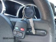 ✅ 2008 Ford Mustang Deluxe • VIN: 1ZVHT80N685105688 • Lot: 43061465. Wystawiony na IAAI z przebiegiem 84 730 mil. Bezpłatny archiwum sprzedaży aukcyjnych z USA i szczegółowy raport historii pojazdu na DreamBid. Zdjęcie 11.