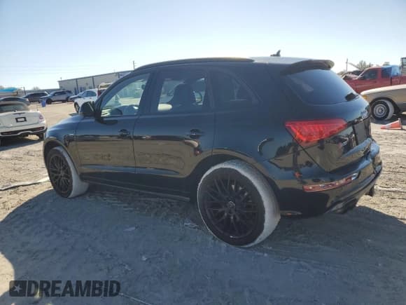 ✅ 2017 Audi SQ5 Technik • VIN: WA1LCAFP8HA089346 • Lot: 89015265. Wystawiony na Copart z przebiegiem 81 887 mil. Bezpłatny archiwum sprzedaży aukcyjnych z USA i szczegółowy raport historii pojazdu na DreamBid. Zdjęcie 2.