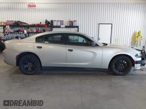 ✅ 2016 Dodge Charger Police • VIN: 2C3CDXKT7GH319536 • Лот: 43679083. Опубликован ранее на IAAI с пробегом 114 665 миль. Бесплатный доступ к архиву аукционных продаж из США и подробный отчёт об истории автомобиля на DreamBid. Изображение 13.