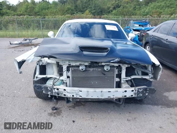 2019 Dodge Challenger R/T with VIN 2C3CDZBT4KH659621, listed as a IAAI auction lot 43359652 with 103,831 mi miles and . Bid and sale history available at DreamBid. Image 6.