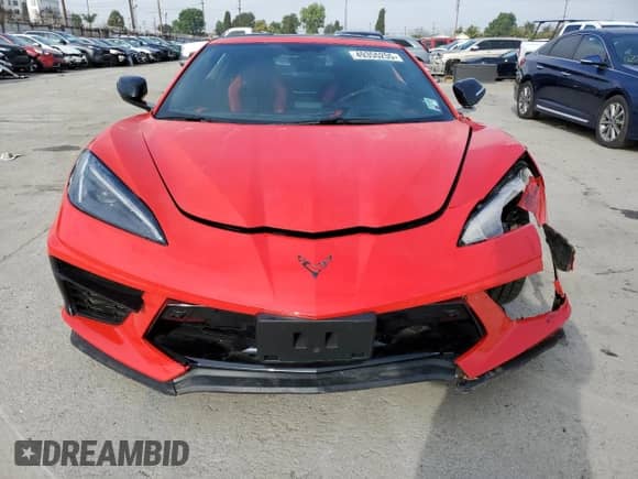 2021 Chevrolet Corvette 2LT z VIN 1G1YB2D41M5116427, wystawiony jako Copart lot #49355255 z przebiegiem 9 316 mil mil oraz Szkoda całkowita • Salvage title. Historia ofert i sprzedaży dostępna na DreamBid. Obrazek 5.