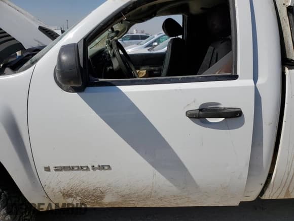 ✅ 2007 Chevrolet Silverado 2500HD Work Truck • VIN: 1GCHC24K87E578829 • Lot: 48955825. Listed on Copart with 221,485 mi. Free auction sales archive from the USA and detailed vehicle history report at DreamBid. Image 7.