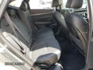 ✅ 2022 Hyundai Tucson SEL • VIN: 5NMJCCAE7NH083621 • Lot: 58232584. Wystawiony na Copart z przebiegiem 27 995 mil. Bezpłatny archiwum sprzedaży aukcyjnych z USA i szczegółowy raport historii pojazdu na DreamBid. Zdjęcie 10.