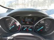 ✅ 2019 Ford Escape SE • VIN: 1FMCU0GD0KUC20790 • Лот: 43671849. Опубликован ранее на IAAI с пробегом 104 735 миль. Бесплатный доступ к архиву аукционных продаж из США и подробный отчёт об истории автомобиля на DreamBid. Изображение 16.