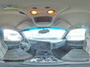 ✅ 2006 Chevrolet Silverado 2500HD LT2 • VIN: 1GCHK29D06E185922 • Лот: 81599505. Опубликован ранее на Copart с пробегом Не указан. Бесплатный доступ к архиву аукционных продаж из США и подробный отчёт об истории автомобиля на DreamBid. Изображение 14.