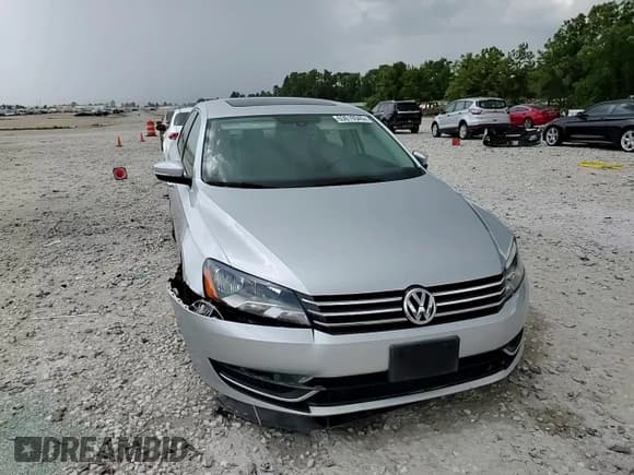 ✅ 2013 Volkswagen Passat SE • VIN: 1VWBH7A32DC103196 • Lot: 63619345. Listed on Copart with 96,455 mi. Free auction sales archive from the USA and detailed vehicle history report at DreamBid. Image 13.