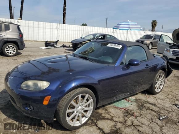 ✅ 2007 Mazda MX-5 Miata Sport • VIN: JM1NC25F470130850 • Lot: 45409985. Wystawiony na Copart z przebiegiem 94 781 mil. Bezpłatny archiwum sprzedaży aukcyjnych z USA i szczegółowy raport historii pojazdu na DreamBid. Zdjęcie 1.