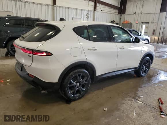 2024 Dodge Hornet GT z VIN ZACNDFAN8R3A41935, wystawiony jako Copart lot #59628185 z przebiegiem 4 750 mil mil oraz Szkoda całkowita • Salvage title. Historia ofert i sprzedaży dostępna na DreamBid. Obrazek 3.