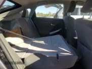 ✅ 2012 Toyota Prius Four • VIN: JTDKN3DU6C1583276 • Лот: 85178295. Опубликован ранее на Copart с пробегом 274 922 миль. Бесплатный доступ к архиву аукционных продаж из США и подробный отчёт об истории автомобиля на DreamBid. Изображение 10.