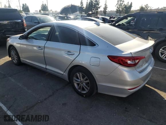 ✅ 2017 Hyundai Sonata 2.4L • VIN: 5NPE24AF6HH459168 • Лот: 89500845. Опубликован ранее на Copart с пробегом 120 039 миль. Бесплатный доступ к архиву аукционных продаж из США и подробный отчёт об истории автомобиля на DreamBid. Изображение 2.