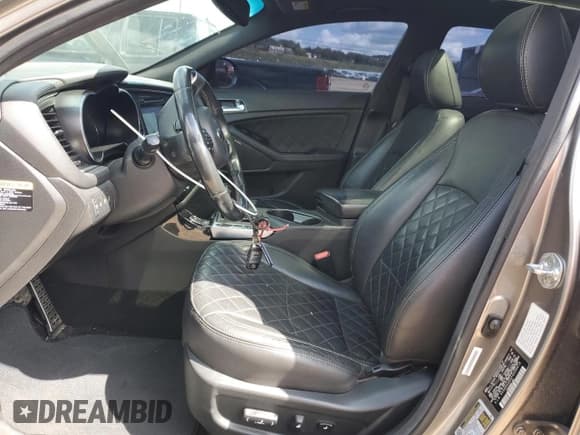 ✅ 2015 Kia Optima SX Turbo • VIN: 5XXGR4A66FG356619 • Lot: 80912265. Listed on Copart with 92,284 mi. Free auction sales archive from the USA and detailed vehicle history report at DreamBid. Image 7.