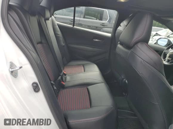 ✅ 2025 Toyota Corolla XSE • VIN: 5YFT4MCE9SP227602 • Lot: 63644135. Wystawiony na Copart z przebiegiem 8 611 mil. Bezpłatny archiwum sprzedaży aukcyjnych z USA i szczegółowy raport historii pojazdu na DreamBid. Zdjęcie 10.