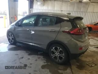 ✅ 2021 Chevrolet Bolt EV Premier • VIN: 1G1FZ6S06M4106959 • Lot: 55981405. Wystawiony na Copart z przebiegiem Nie podano. Bezpłatny archiwum sprzedaży aukcyjnych z USA i szczegółowy raport historii pojazdu na DreamBid. Zdjęcie 2.