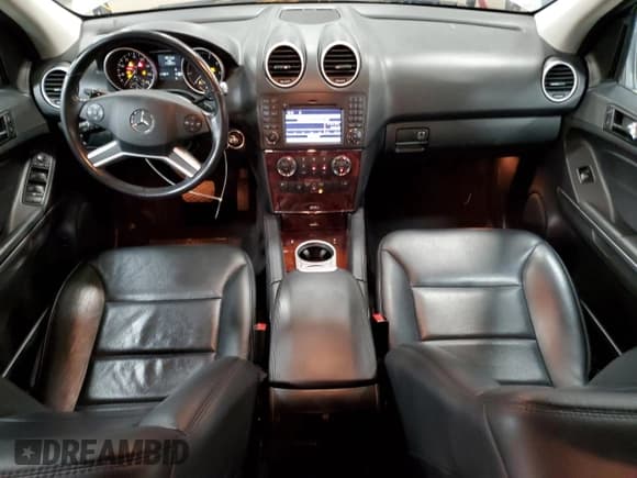 ✅ 2010 Mercedes-Benz M 350 • VIN: 4JGBB8GB0AA614269 • Лот: 90852935. Опубликован ранее на Copart с пробегом 112 971 миль. Бесплатный доступ к архиву аукционных продаж из США и подробный отчёт об истории автомобиля на DreamBid. Изображение 8.