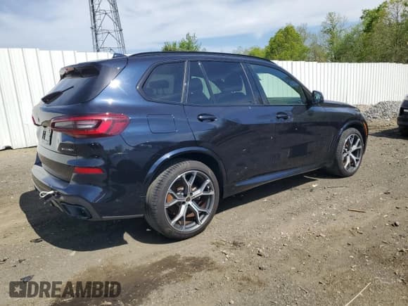 ✅ 2021 BMW X5 sDrive40i • VIN: 5UXCR4C0XM9F10512 • Lot: 54732715. Wystawiony na Copart z przebiegiem Nie podano. Bezpłatny archiwum sprzedaży aukcyjnych z USA i szczegółowy raport historii pojazdu na DreamBid. Zdjęcie 3.