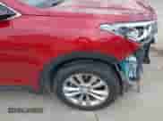 2017 Hyundai Santa Fe 2.0T z VIN 5XYZU4LA6HG409438, wystawiony jako IAAI lot #41680534 z przebiegiem 84 035 mil mil oraz . Historia ofert i sprzedaży dostępna na DreamBid. Obrazek 19.