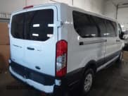 ✅ 2023 Ford Transit Passenger XL • VIN: 1FBAX2YGXPKA45186 • Lot: 41625035. Wystawiony na IAAI z przebiegiem 42 174 mil. Bezpłatny archiwum sprzedaży aukcyjnych z USA i szczegółowy raport historii pojazdu na DreamBid. Zdjęcie 4.