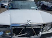 ✅ 1983 Mercedes-Benz 240 • VIN: WDBAB23A6DB379187 • Lot: 42003675. Wystawiony na IAAI z przebiegiem 61 941 mil. Bezpłatny archiwum sprzedaży aukcyjnych z USA i szczegółowy raport historii pojazdu na DreamBid. Zdjęcie 10.