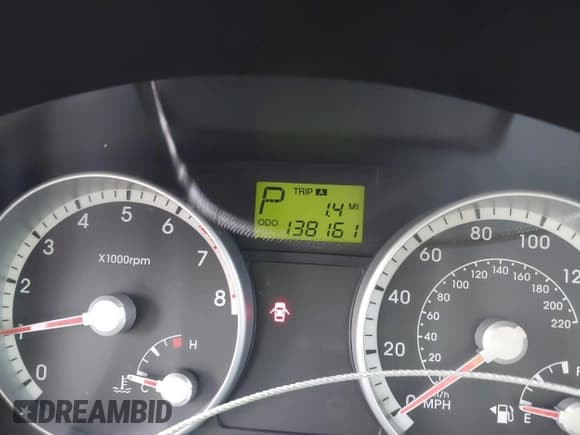 ✅ 2008 Hyundai Accent GLS • VIN: KMHCN46C68U277338 • Лот: 42713229. Опубликован ранее на IAAI с пробегом 138 161 миль. Бесплатный доступ к архиву аукционных продаж из США и подробный отчёт об истории автомобиля на DreamBid. Изображение 7.