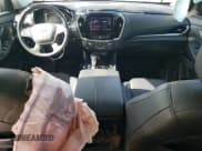 ✅ 2020 Chevrolet Traverse Premier • VIN: 1GNEVKKW2LJ306854 • Lot: 37350134. Wystawiony na Copart z przebiegiem 57 508 mil. Bezpłatny archiwum sprzedaży aukcyjnych z USA i szczegółowy raport historii pojazdu na DreamBid. Zdjęcie 8.