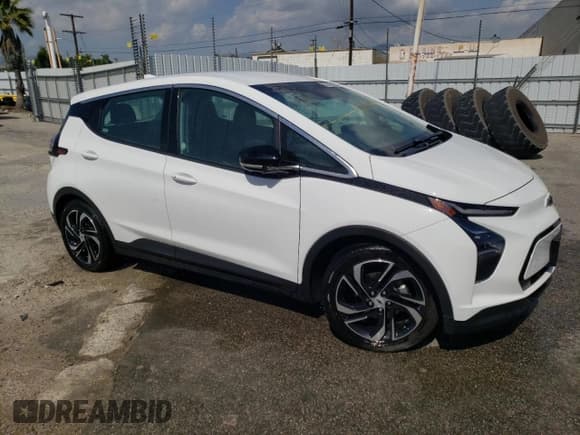 ✅ 2023 Chevrolet Bolt EV 2LT • VIN: 1G1FX6S0XP4148741 • Lot: 48296044. Wystawiony na Copart z przebiegiem 19 349 mil. Bezpłatny archiwum sprzedaży aukcyjnych z USA i szczegółowy raport historii pojazdu na DreamBid. Zdjęcie 4.