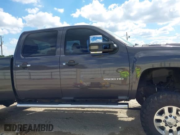 ✅ 2011 Chevrolet Silverado 2500HD LT • VIN: 1GC1KXCG6BF182643 • Lot: 43459265. Listed on IAAI with 176,716 mi. Free auction sales archive from the USA and detailed vehicle history report at DreamBid. Image 14.