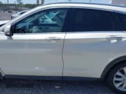 ✅ 2019 Infiniti QX50 Essential • VIN: 3PCAJ5M35KF125258 • Лот: 42267473. Опубликован ранее на IAAI с пробегом 53 563 миль. Бесплатный доступ к архиву аукционных продаж из США и подробный отчёт об истории автомобиля на DreamBid. Изображение 15.