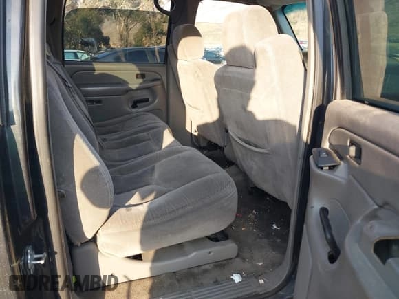 ✅ 2004 Chevrolet Suburban LT • VIN: 3GNEC16T24G317159 • Лот: 41454418. Опубликован ранее на IAAI с пробегом 201 016 миль. Бесплатный доступ к архиву аукционных продаж из США и подробный отчёт об истории автомобиля на DreamBid. Изображение 8.