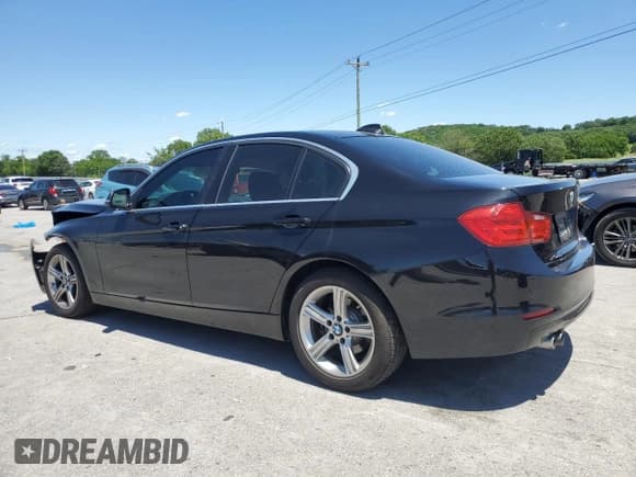 ✅ 2015 BMW 3 Series 328i • VIN: WBA3A5G57FNS82980 • Lot: 57552205. Wystawiony na Copart z przebiegiem 149 744 mil. Bezpłatny archiwum sprzedaży aukcyjnych z USA i szczegółowy raport historii pojazdu na DreamBid. Zdjęcie 2.