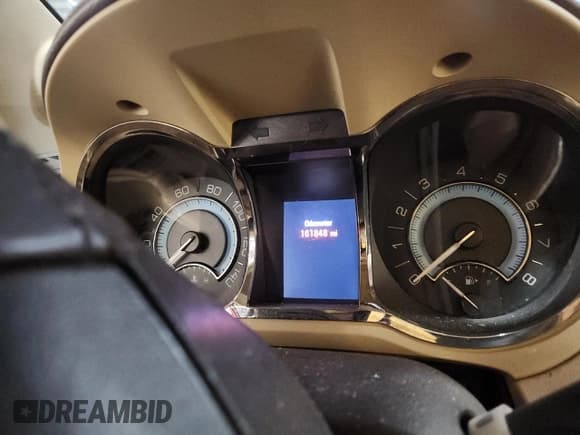 ✅ 2013 Buick LaCrosse Leather • VIN: 1G4GC5E36DF217508 • Lot: 90999035. Listed on Copart with 161,848 mi. Free auction sales archive from the USA and detailed vehicle history report at DreamBid. Image 9.