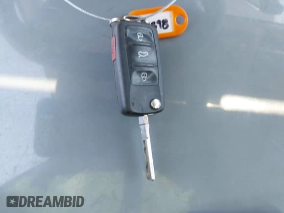 ✅ 2012 Volkswagen Jetta TDI w/Premium • VIN: 3VWLL7AJ9CM014398 • Lot: 42019714. Wystawiony na IAAI z przebiegiem 135 721 mil. Bezpłatny archiwum sprzedaży aukcyjnych z USA i szczegółowy raport historii pojazdu na DreamBid. Zdjęcie 11.