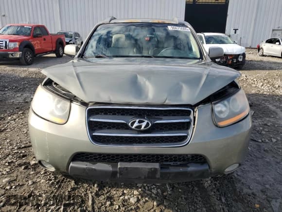 ✅ 2008 Hyundai Santa Fe SE • VIN: 5NMSH73E18H220583 • Lot: 90675505. Wystawiony na Copart z przebiegiem 142 212 mil. Bezpłatny archiwum sprzedaży aukcyjnych z USA i szczegółowy raport historii pojazdu na DreamBid. Zdjęcie 5.