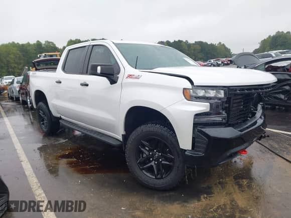 ✅ 2021 Chevrolet Silverado 1500 LT Trail Boss • VIN: 3GCPYFEL9MG134648 • Лот: 43336675. Опубликован ранее на IAAI с пробегом 94 531 миль. Бесплатный доступ к архиву аукционных продаж из США и подробный отчёт об истории автомобиля на DreamBid. Изображение 1.
