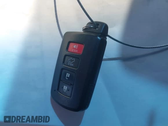 ✅ 2013 Toyota Avalon Limited • VIN: 4T1BK1EB4DU063695 • Лот: 43041043. Опубликован ранее на IAAI с пробегом 205 241 миль. Бесплатный доступ к архиву аукционных продаж из США и подробный отчёт об истории автомобиля на DreamBid. Изображение 11.