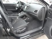 ✅ 2015 Chrysler 200 Limited • VIN: 1C3CCCAB7FN753109 • Лот: 43886545. Опубликован ранее на IAAI с пробегом 172 513 миль. Бесплатный доступ к архиву аукционных продаж из США и подробный отчёт об истории автомобиля на DreamBid. Изображение 5.