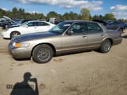 ✅ 2002 Mercury Grand Marquis GS • VIN: 2MEFM74W72X628727 • Лот: 85876915. Опубликован ранее на Copart с пробегом 211 633 миль. Бесплатный доступ к архиву аукционных продаж из США и подробный отчёт об истории автомобиля на DreamBid. Изображение 1.