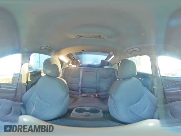 ✅ 2017 Chevrolet Volt LT • VIN: 1G1RA6S57HU113649 • Lot: 86445205. Wystawiony na Copart z przebiegiem Nie podano. Bezpłatny archiwum sprzedaży aukcyjnych z USA i szczegółowy raport historii pojazdu na DreamBid. Zdjęcie 14.