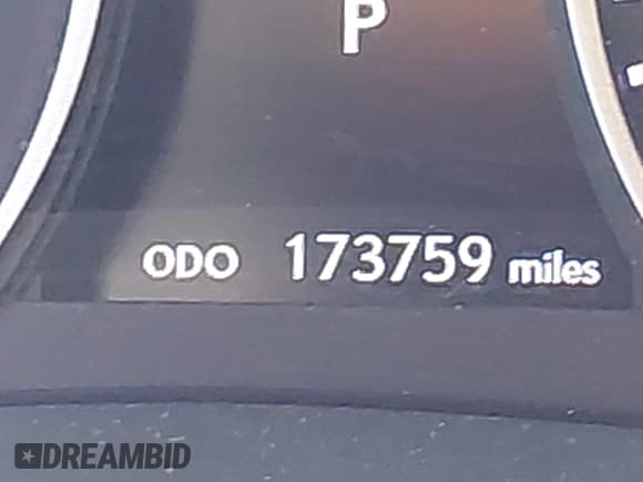 ✅ 2014 Lexus ES 300h • VIN: JTHBW1GG0E2039617 • Lot: 43604173. Wystawiony na IAAI z przebiegiem 173 759 mil. Bezpłatny archiwum sprzedaży aukcyjnych z USA i szczegółowy raport historii pojazdu na DreamBid. Zdjęcie 15.