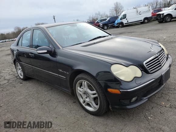 ✅ 2002 Mercedes-Benz C AMG • VIN: WDBRF65J72F251722 • Lot: 86119614. Wystawiony na Copart z przebiegiem 161 762 mil. Bezpłatny archiwum sprzedaży aukcyjnych z USA i szczegółowy raport historii pojazdu na DreamBid. Zdjęcie 4.
