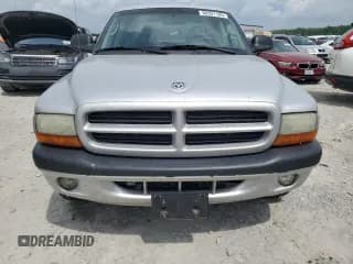 ✅ 2003 Dodge Dakota Sport • VIN: 1D7HL38N43S100290 • Lot: 58391105. Wystawiony na Copart z przebiegiem 156 254 mil. Bezpłatny archiwum sprzedaży aukcyjnych z USA i szczegółowy raport historii pojazdu na DreamBid. Zdjęcie 5.