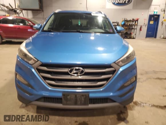 ✅ 2016 Hyundai Tucson Sport • VIN: KM8J3CA23GU236055 • Lot: 82750355. Wystawiony na Copart z przebiegiem 198 701 mil. Bezpłatny archiwum sprzedaży aukcyjnych z USA i szczegółowy raport historii pojazdu na DreamBid. Zdjęcie 5.