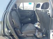 ✅ 2018 Chevrolet Traverse LT Cloth • VIN: 1GNERGKW3JJ261356 • Lot: 43535384. Wystawiony na IAAI z przebiegiem 161 215 mil. Bezpłatny archiwum sprzedaży aukcyjnych z USA i szczegółowy raport historii pojazdu na DreamBid. Zdjęcie 8.