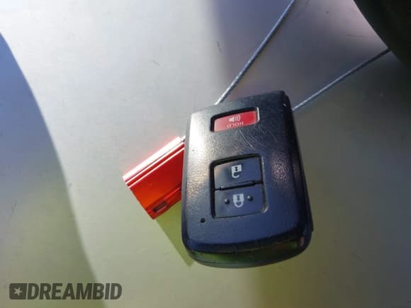 ✅ 2014 Toyota Prius Two • VIN: JTDKDTB38E1075021 • Лот: 43504522. Опубликован ранее на IAAI с пробегом 121 969 миль. Бесплатный доступ к архиву аукционных продаж из США и подробный отчёт об истории автомобиля на DreamBid. Изображение 11.