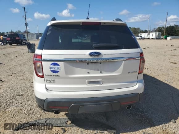 ✅ 2015 Ford Explorer Limited • VIN: 1FM5K7F84FGB00152 • Lot: 92211365. Wystawiony na Copart z przebiegiem 110 334 mil. Bezpłatny archiwum sprzedaży aukcyjnych z USA i szczegółowy raport historii pojazdu na DreamBid. Zdjęcie 6.