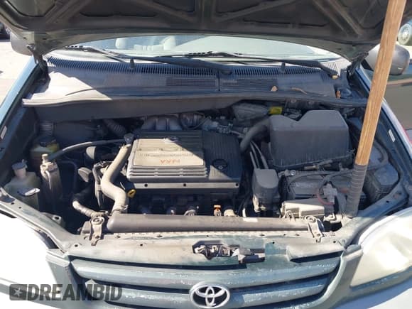 ✅ 2001 Toyota Sienna LE • VIN: 4T3ZF13C11U402401 • Lot: 43377535. Wystawiony na IAAI z przebiegiem 298 195 mil. Bezpłatny archiwum sprzedaży aukcyjnych z USA i szczegółowy raport historii pojazdu na DreamBid. Zdjęcie 10.