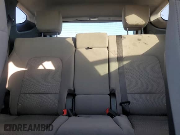 2015 Hyundai Santa Fe with VIN 5XYZT3LB2FG244135, listed as a Copart auction lot 71110295 with 209,918 mi miles and Clean title. Bid and sale history available at DreamBid. Image 10.