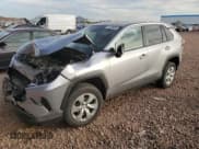 ✅ 2023 Toyota RAV4 LE • VIN: 2T3F1RFV8PC338283 • Лот: 91592665. Опубликован ранее на Copart с пробегом 33 696 миль. Бесплатный доступ к архиву аукционных продаж из США и подробный отчёт об истории автомобиля на DreamBid. Изображение 1.