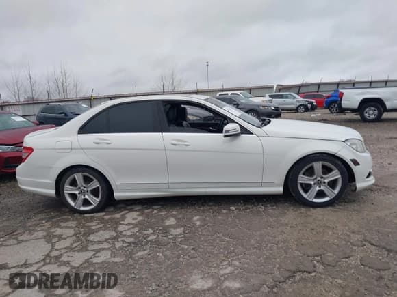 ✅ 2010 Mercedes-Benz C 300 Sport • VIN: WDDGF5EB8AR098086 • Lot: 43782977. Listed on IAAI with Not provided. Free auction sales archive from the USA and detailed vehicle history report at DreamBid. Image 13.