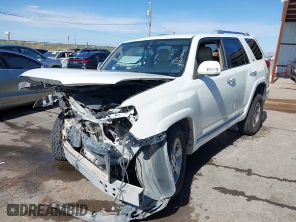 ✅ 2011 Toyota 4Runner SR5 • VIN: JTEZU5JRXB5029559 • Lot: 42874609. Listed on IAAI with 189,021 mi. Free auction sales archive from the USA and detailed vehicle history report at DreamBid. Image 2.